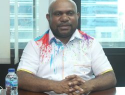 Tokoh Muda Yakobus Dumupa Desak Pemerintah Hentikan Kekerasan di Papua dan Gelar Dialog Damai