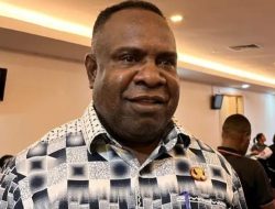 Bupati John Rettob Tunjuk Abraham Kateyau Sebagai Pelaksana Tugas Sekda Kabupaten Mimika