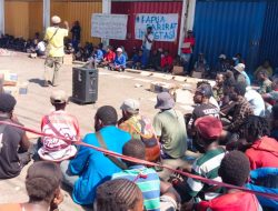 Massa Gelar Mimbar Bebas Tolak Rencana Investasi 53 Korporasi di Papua Tengah dan Tapol NRFPB