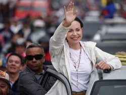 Pembawa “Obor” Demokrasi yang Nyaris Sempurna di Amerika Latin