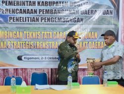 Yakobus Dogomo Wakili Bupati Dogiyai Yudas Tebai Buka Bimtek Renstra Perangkat Daerah 2025-2029