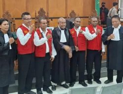 Empat Aktivis Pemerintahan Negara Federal Republik Papua Barat Bebas dari Tahanan