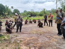 Bupati John Rettob Fasilitasi Dua Kelompok Warga Konflik Kwamki Narama Guna Wujudkan Perdamaian