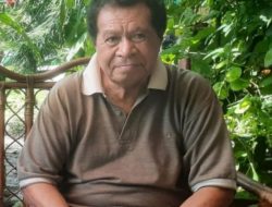 Akademisi Uncen Penulis Buku Sistem Politik Tradisional di Irian Jaya Johszua Mansoben Meninggal