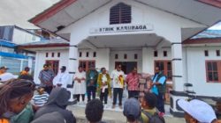 Pemda Tolikara Buka Posko Bencana Kebakaran Giling Batu di Kantor Distrik Karubaga