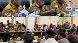 Bupati Mimika dan Wakil Bupati Undang Tokoh Adat, Bahas Sejarah Kapiraya dan Penegasan Hak Ulayat