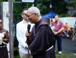 Uskup Emeritus Bruno Tinggalkan Bogor Disambut Persaudaraan OFM Indonesia Penuh Sukacita