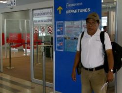 Mantan Wartawan Harian Kompas Liputan Papua Kornelis Kewa Ama Khayam Meninggal Dunia