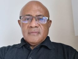 FX Mote, Pemimpin Perubahan di Waropen