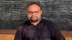 Salib Merah Tanah Papua