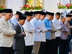 Presiden Prabowo Subianto Salat Idul Adha Bersama Diaspora Indonesia di Wisma Indonesia di Paris