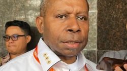 Hari Ini Bupati Kabupaten Waropen FX Mote Terima LHP atas LKPD BPK RI Perwakilan Provinsi Papua