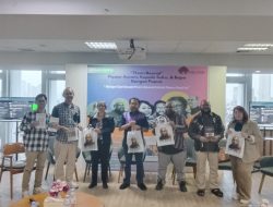 Sejumlah Pembicara Bedah Buku Tokoh Bangsa Papua Thom Beanal untuk Situasi Papua Saat Ini