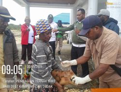 Program Bupati Mote Menyentuh Masyarakat, Ferry Pakage: Kami Lakukan Pembinaan Bumdes di Deiyai