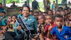 Ketua TP PKK Kabupaten Tolikara Raih Penghargaan Nasional Indonesia People’s Choice Awards 2026
