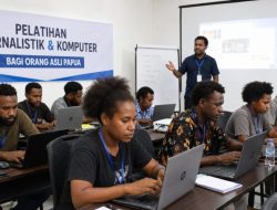 Pelatihan Jurnalistik dan Komputer untuk Generasi Muda Orang Asli Papua Suku Amungme dan Kamoro