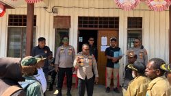 Personel Polres Tolikara dan TNI Kawal Penyaluran Dana Desa Tahap II 2025 dan Tahap I 2026