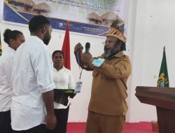 Bupati Willem Wandik Sebut Kehadiran Kadin Tolikara Harus Jadi Jembatan Para Pelaku Usaha
