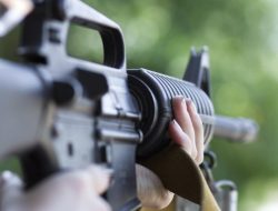 TNI Kontak Tembak dengan OPM Kelompok Puncak di Distrik Jila, Mimika: 1 Prajurit Gugur dan 2 Luka-Luka