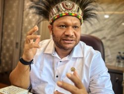 Anggota DPD RI Paul Finsen Mayor: Kapolresta Sorong Kota Diduga Melanggar Peraturan Kapolri
