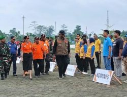 Bupati Kabupaten Mimika John Rettob Saat Apel Siaga Bencana 2026: Waspadai Kemarau dan Kebakaran !