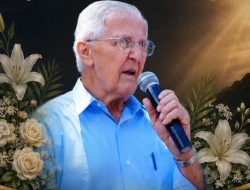 Misionaris asal Amerikan Serikat dan Perintis Lapangan Terbang Mulia Leon Dillinger Meninggal
