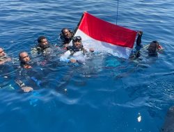 Somatua Kibarkan Merah Putih dari Destinasi Wisata Teluk Cenderawasih Bawa Pesan Cinta Tanah Air