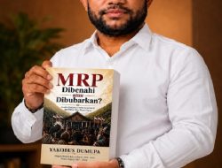 Majelis Rakyat Papua: Malaikat dan Iblis