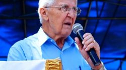 Obituari: Jejak Pengabdian dan Pelayanan Misionaris asal Amerika Utara Pendeta Leon Dillinger