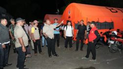 Gubernur Papua Fakhiri Datangi Warga Jayapura Utara yang Mengungsi di Tenda Darurat Dok V