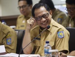 Tito Karnavian: Kementerian Dalam Negeri Beri Penghargaan Daerah Berprestasi di Regional Papua