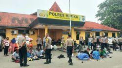 Bolos Sekolah Lalu Nongkrong di Kafe Hingga Berjudi, Polres Mimika Amankan Puluhan Pelajar